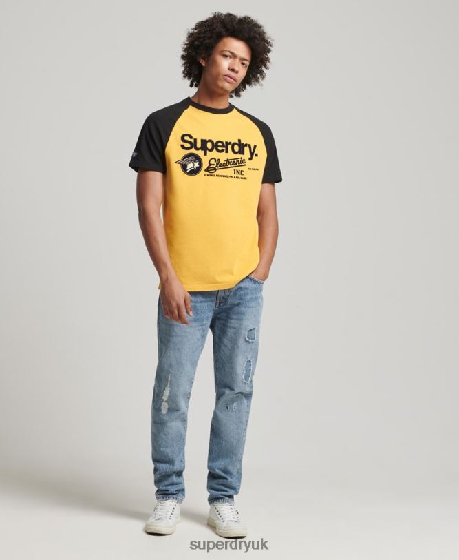 Core Logo Graphic Raglan T-Shirt Men Yellow Clothing Superdry 66N8N4860