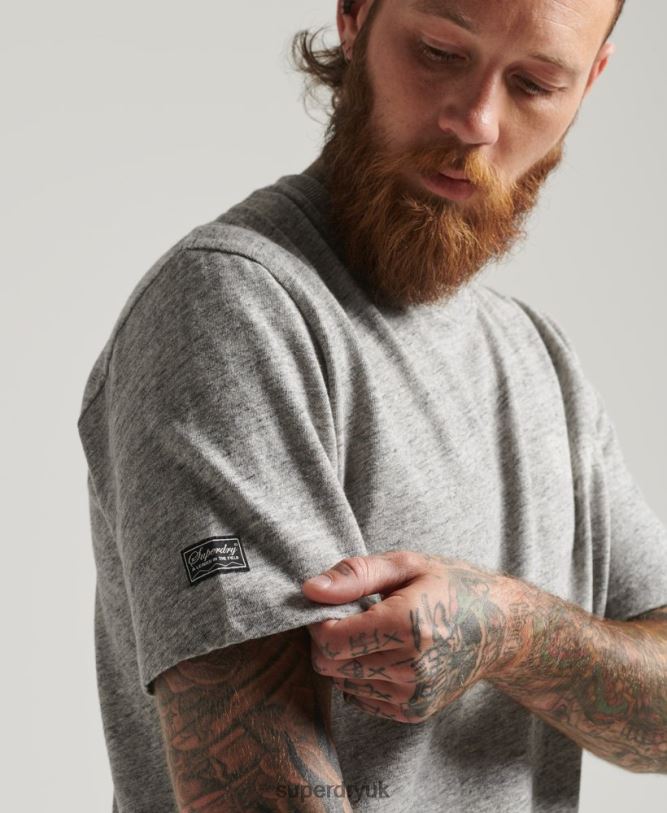 Game On 90s Logo T-Shirt Men Grey Clothing Superdry 66N8N4831