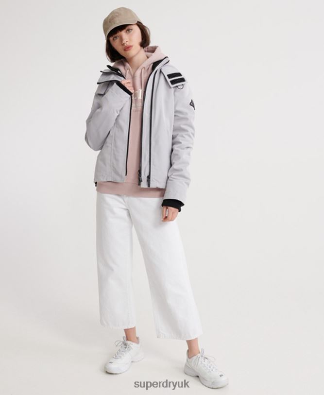 Ottoman Technical SD-Windcheater Women Cream Clothing Superdry 66N8N5704